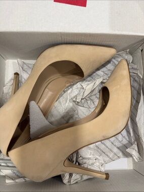 Aldo Beige Suede Pointed Toe Stiletto Heels pumps sz 8.5